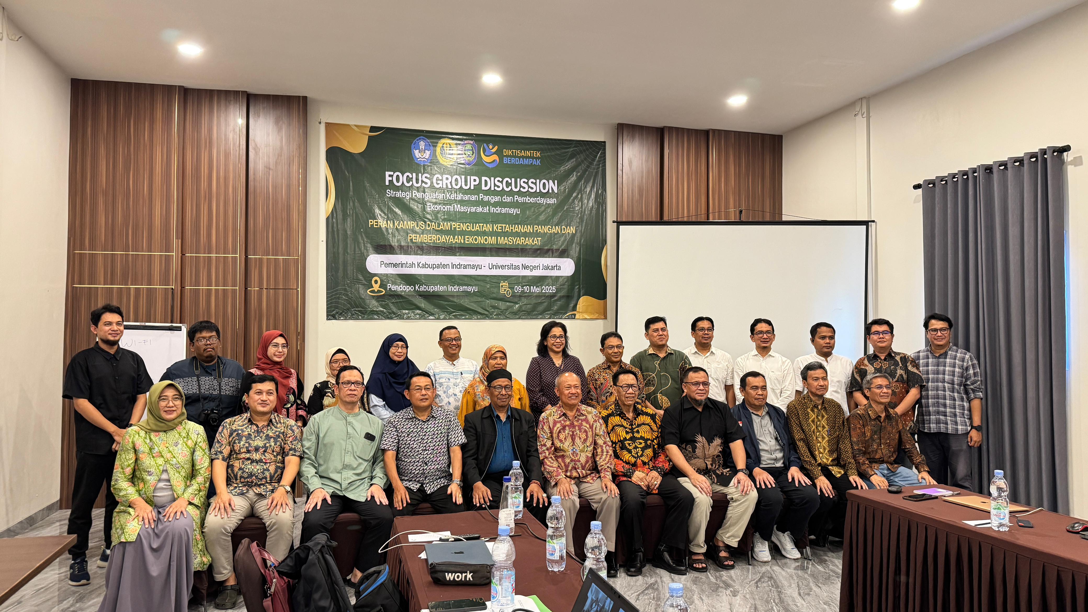 UNJ Kaji Pengembangan Peternakan Sapi